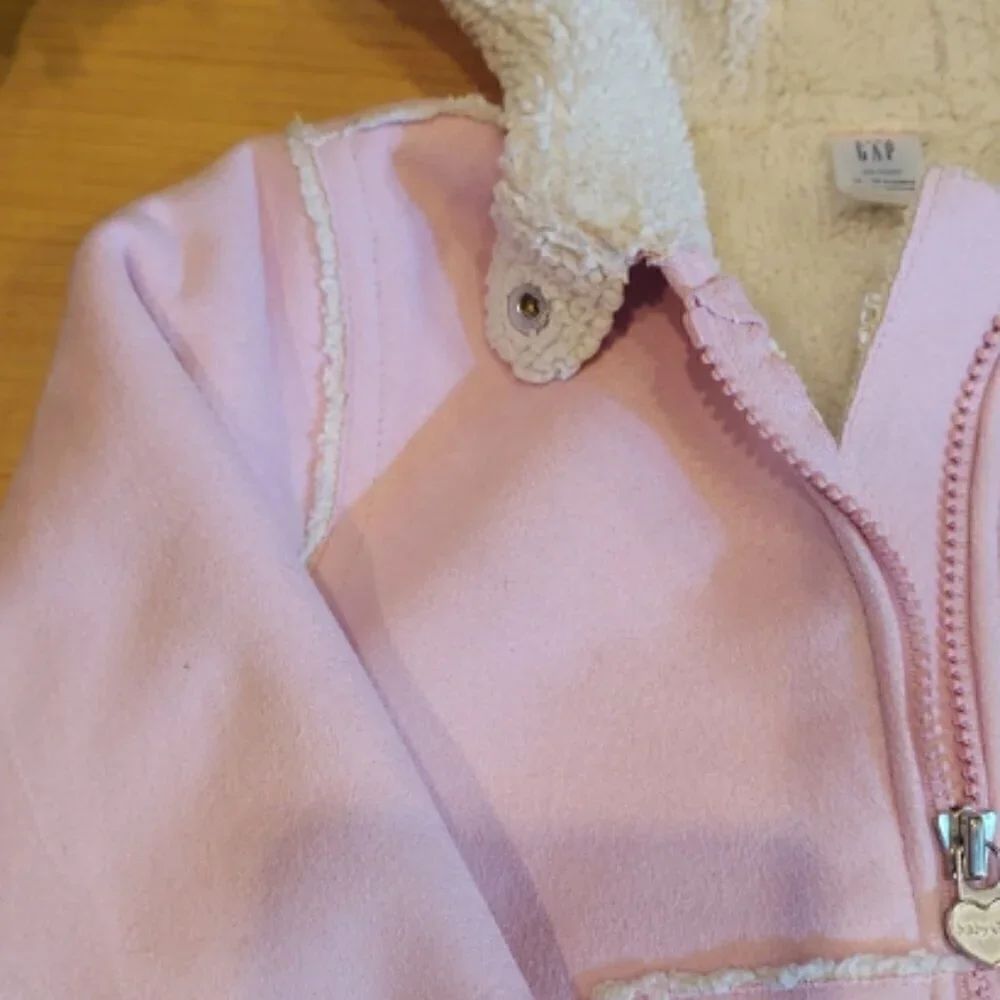 GAP Soft pink  baby jacket. Size 12-18 mo. Soft, lightweight! Gift baby shower